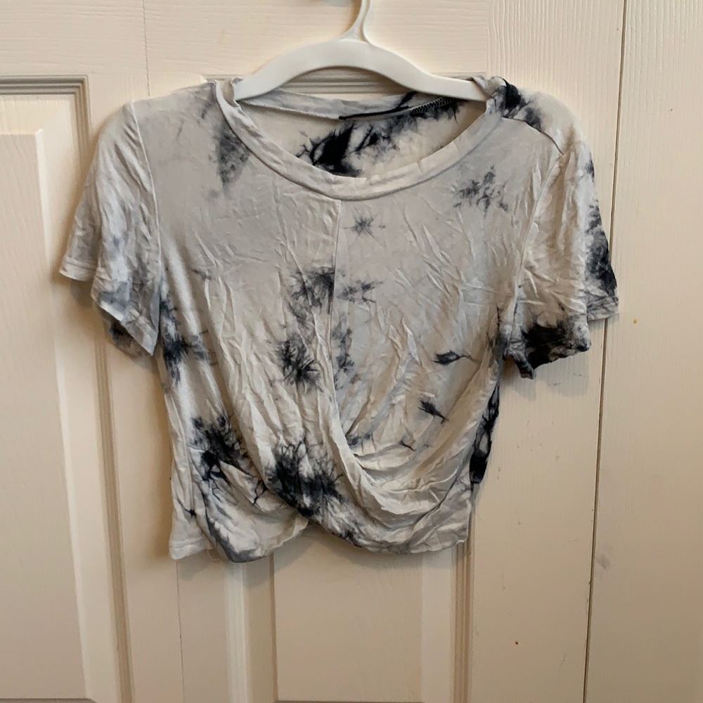 Short sleeve crop top tie dye
